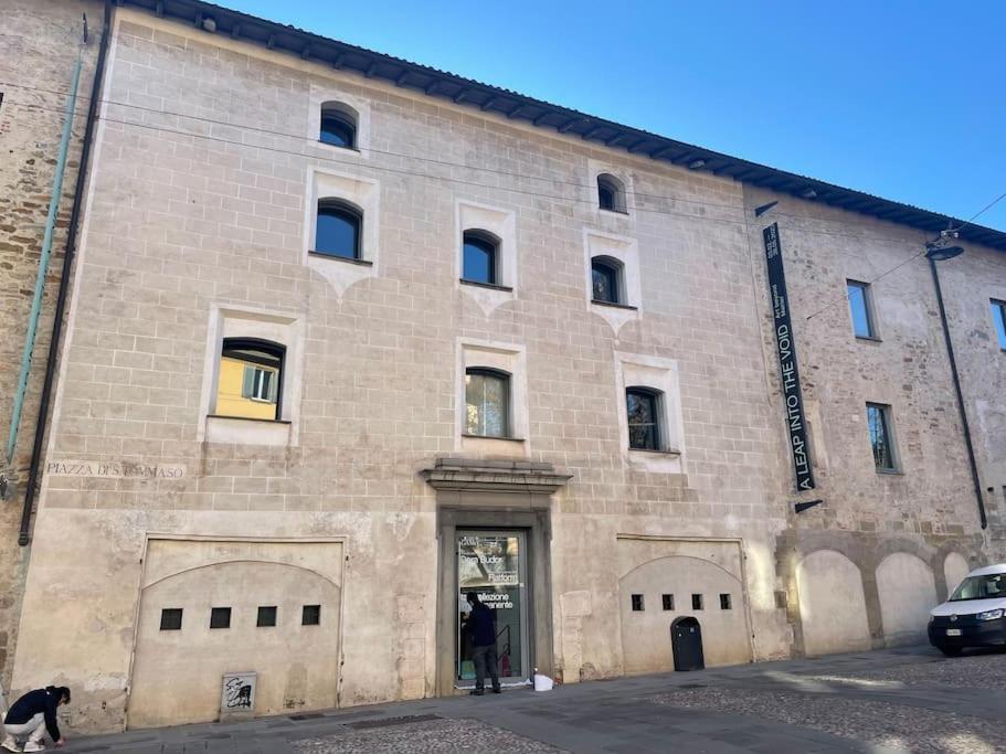 Accademia Love Apartment Бергамо Екстериор снимка