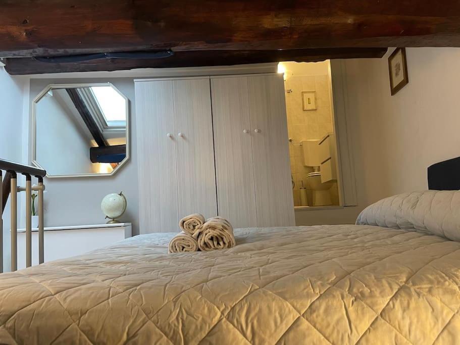 Accademia Love Apartment Бергамо Екстериор снимка