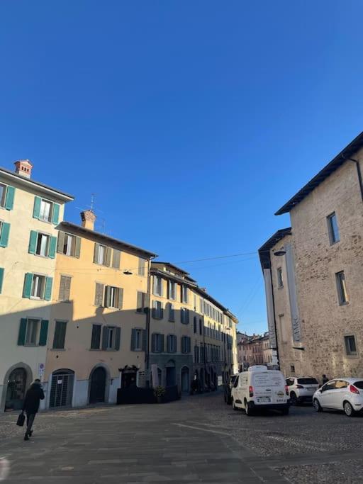 Accademia Love Apartment Бергамо Екстериор снимка