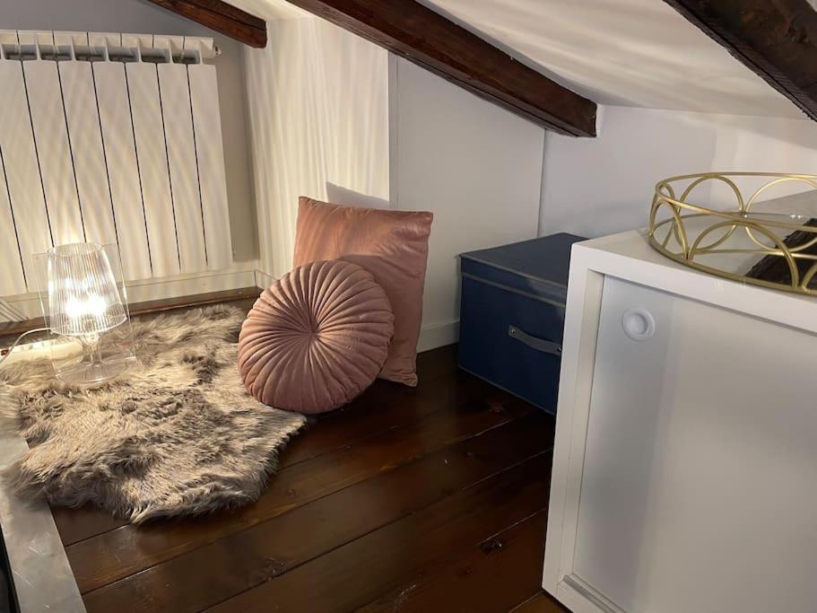 Accademia Love Apartment Бергамо Екстериор снимка